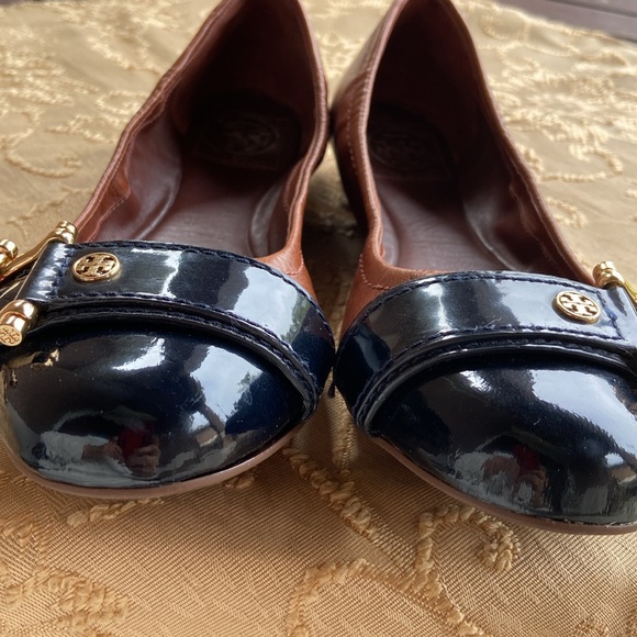 Tory Burch Noel 2Tone black patent leather & brown Ballet Flats - Picture 13 of 15